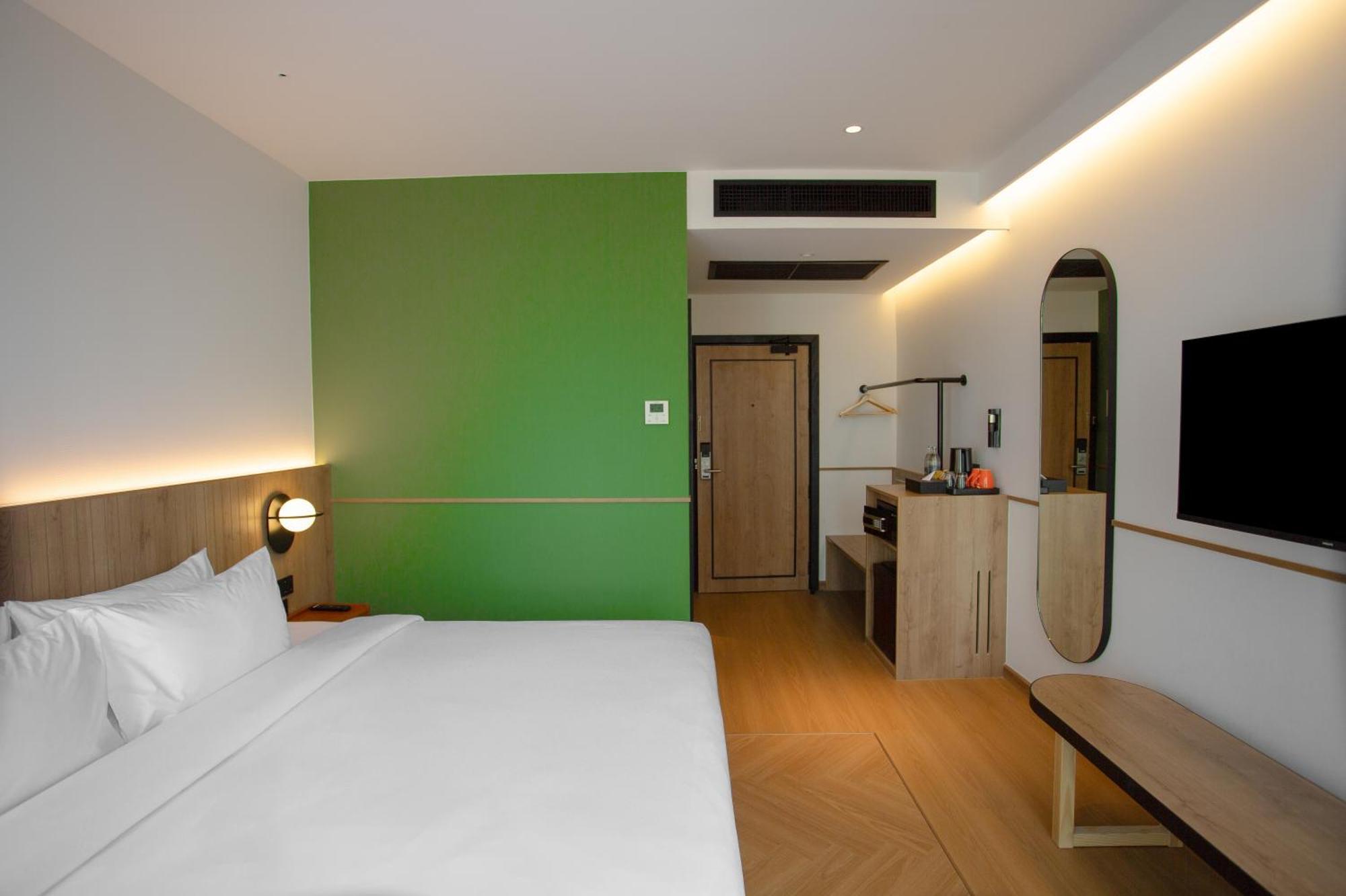 Lub D Bangkok Chinatown - Steps From Sam Yod Mrt Station Hotel Exterior photo